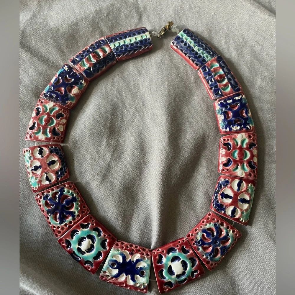 EUC Artisan Hand crafted ceramic beaded choker necklace and bracelet set - Picture 2 of 8